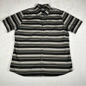 FOX Shirt Men Size XL Gray Striped Short Sleeve Cotton Blend Single Pocket